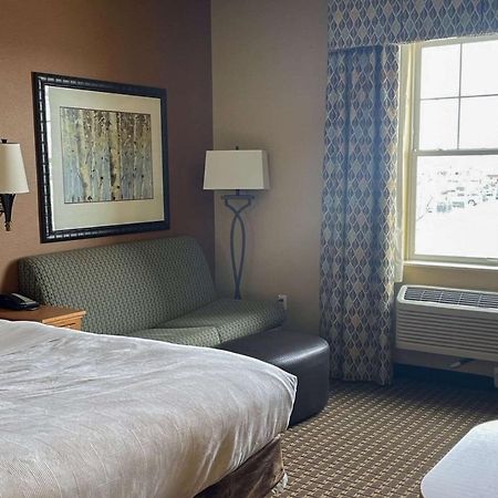 Mainstay Suites Уиллистон Экстерьер фото